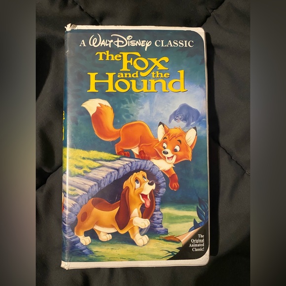 Disney Other - The Fox And The Hound black Diamond VHS
